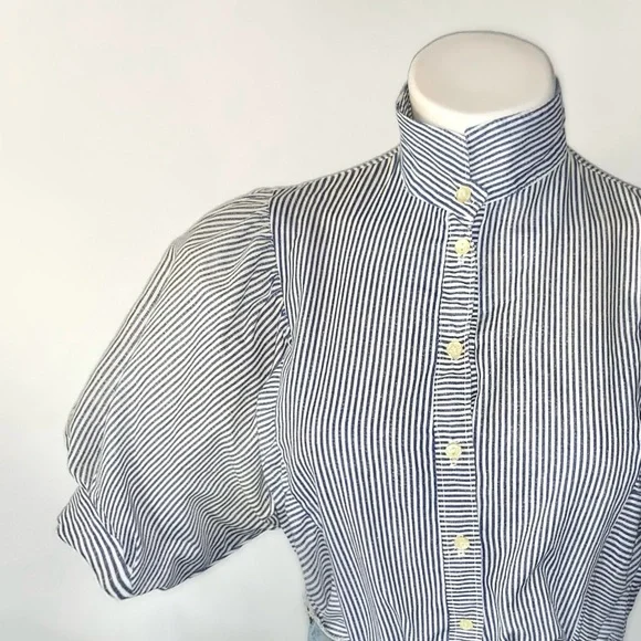 v i n t a g e :: Pinstripe Puff Ballon Sleeve Blouse